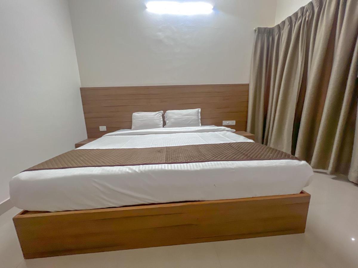 Hotel Elite By Agira Hotels-Free Airport Pickup Or Drop Yelahanka Εξωτερικό φωτογραφία