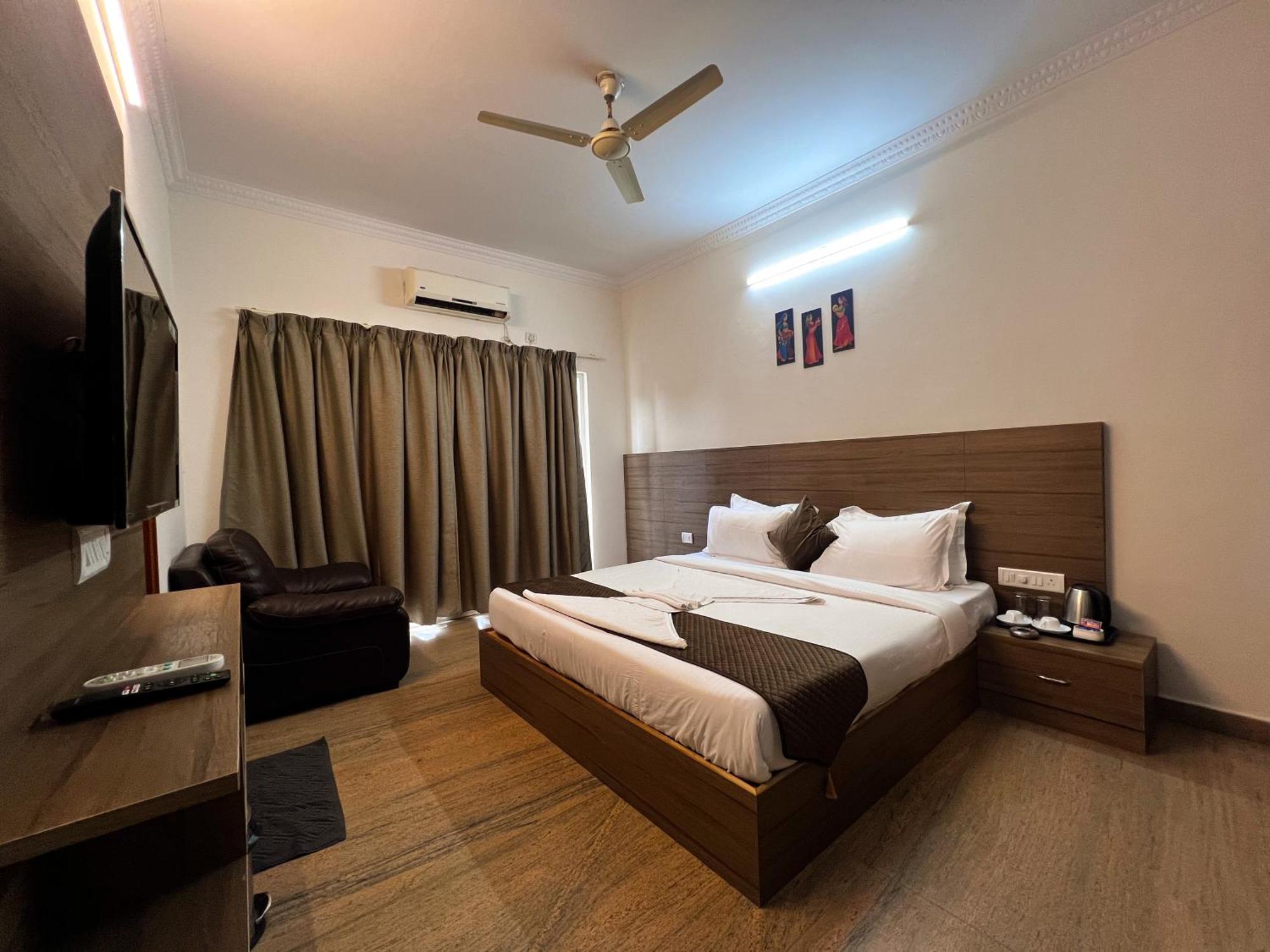 Hotel Elite By Agira Hotels-Free Airport Pickup Or Drop Yelahanka Εξωτερικό φωτογραφία